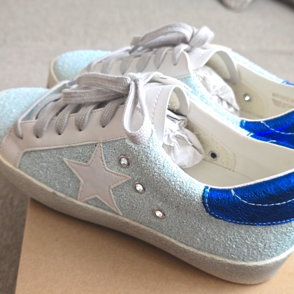 Mi.iM Skyla Light Green Lace-up Glitter Star Sneakers - Picture 10 of 14